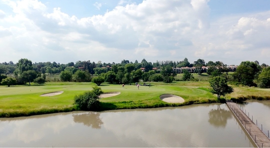 Commercial Property for Sale in Heron Banks Golf Estate Free State